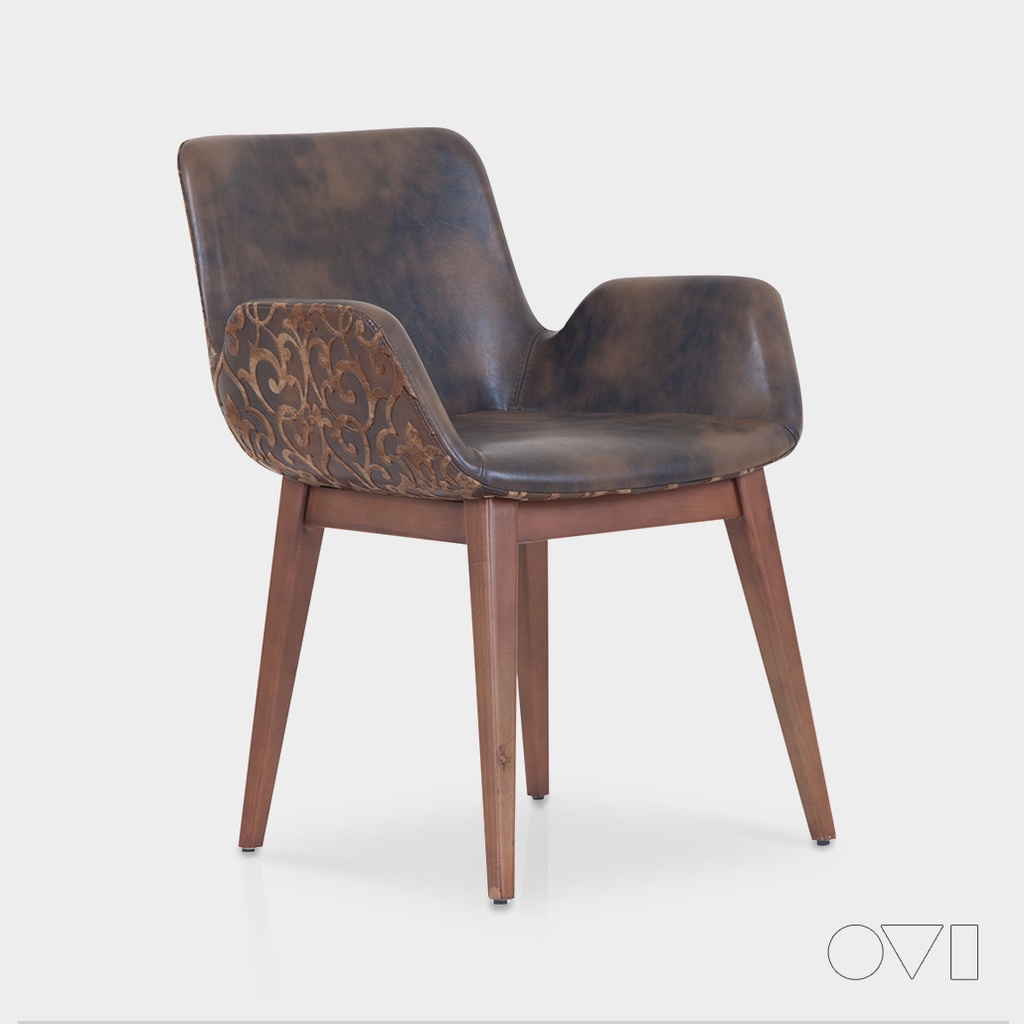 بافن | كرسي بذراعين 